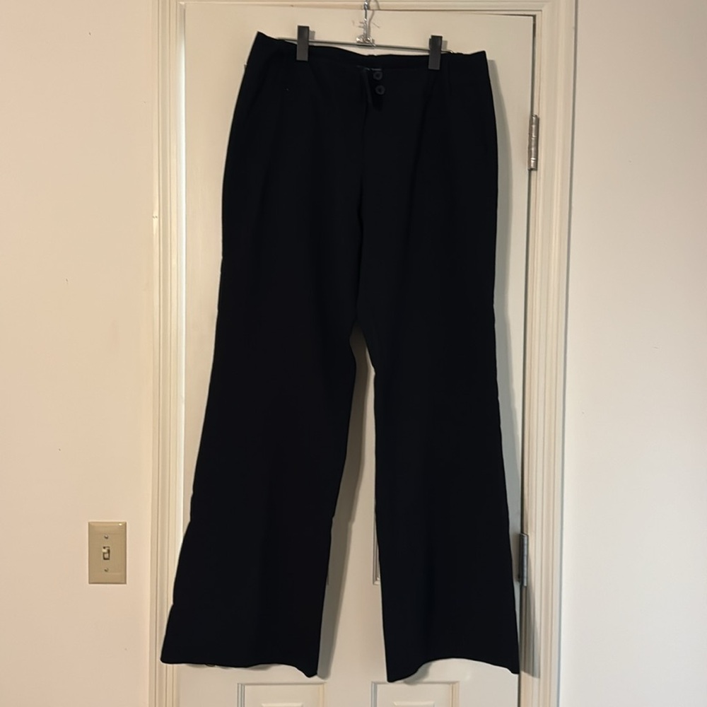 Black New York & Company women’s dress pants. Size 12. Wide leg.